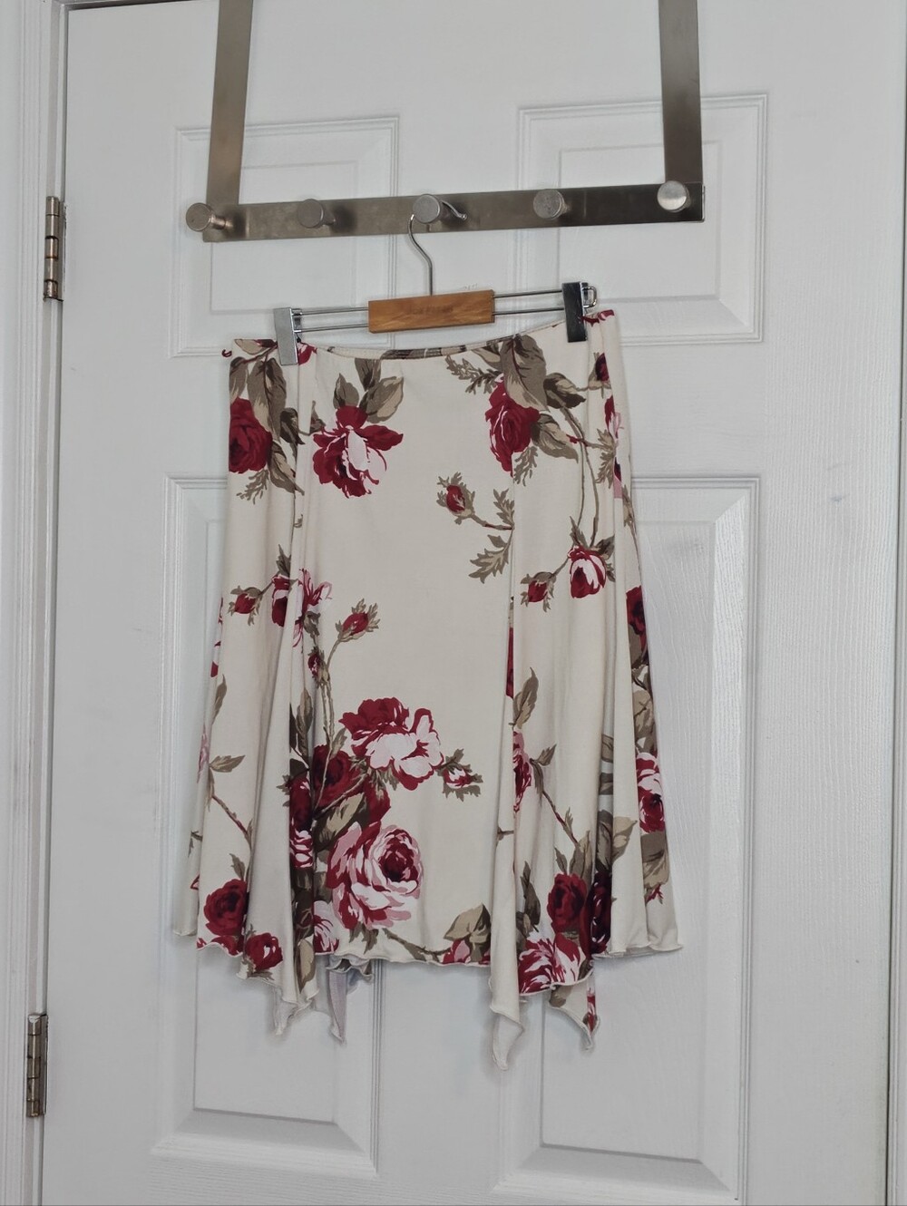 Vintage Y2K Le Chateau Mini Floral Cream Skirt with Red Rose Print Size S - Picture 2 of 7